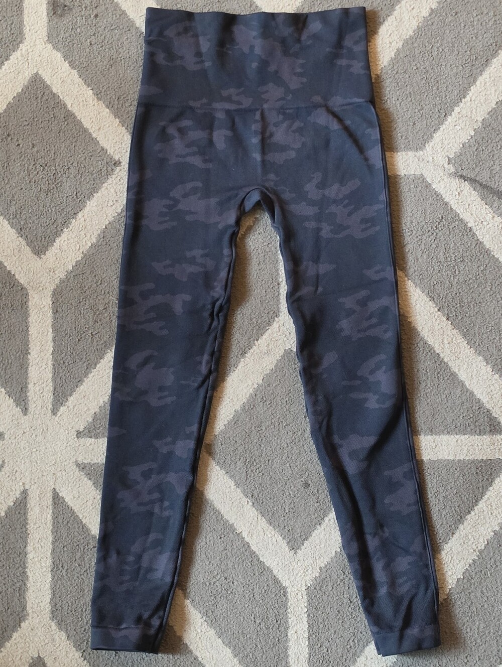 Spanx High Rise Ankle Compression Slimming Yoga Leggings